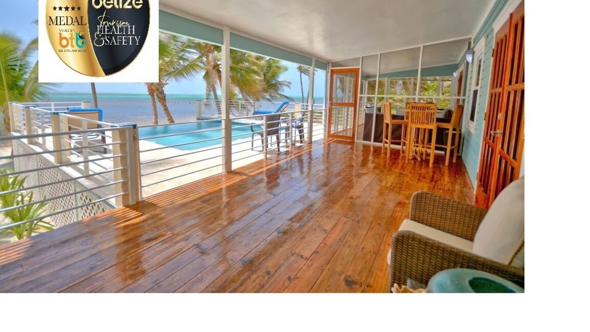 San Pedro House | Private Beachfront Home-4 BR/4 BA-Infinity Pool-Personal Chef-Pier-Boat-Captain