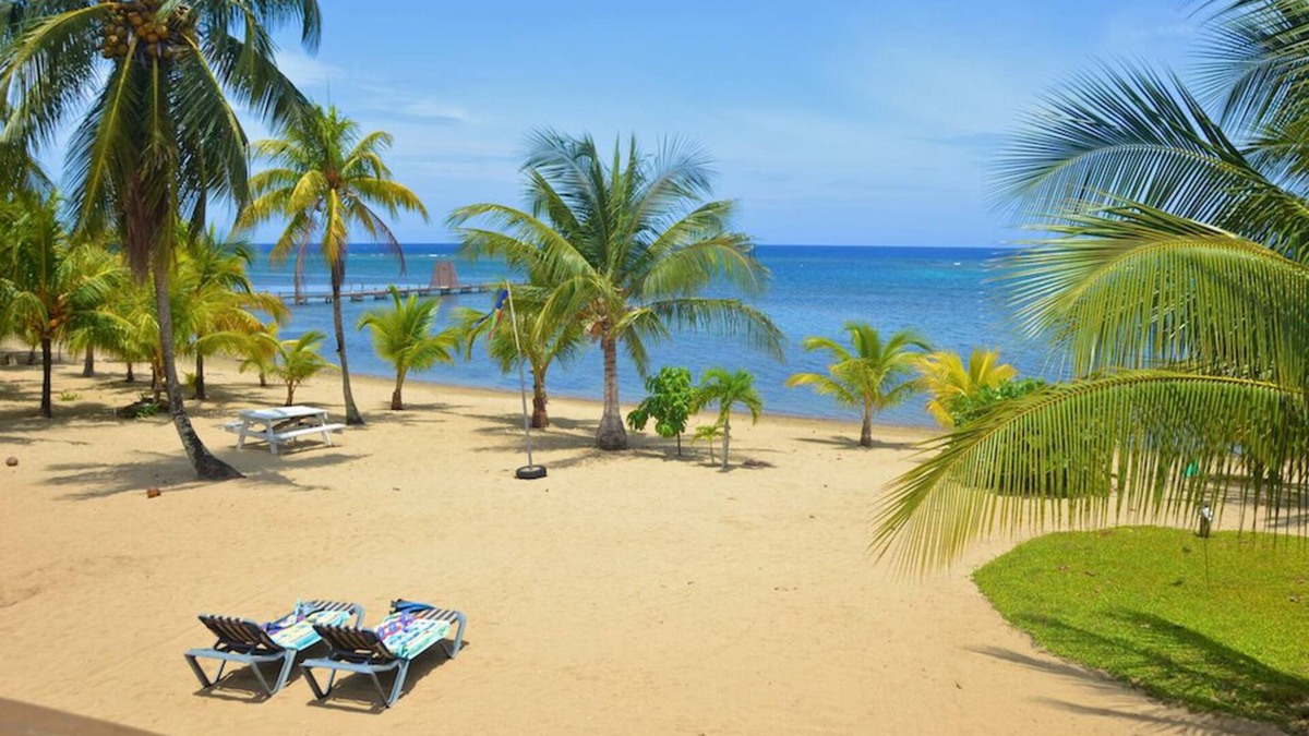 Antoneys Cay House | Private, beachfront house on 2.5 acres with fruit trees, owners nextdoor to help