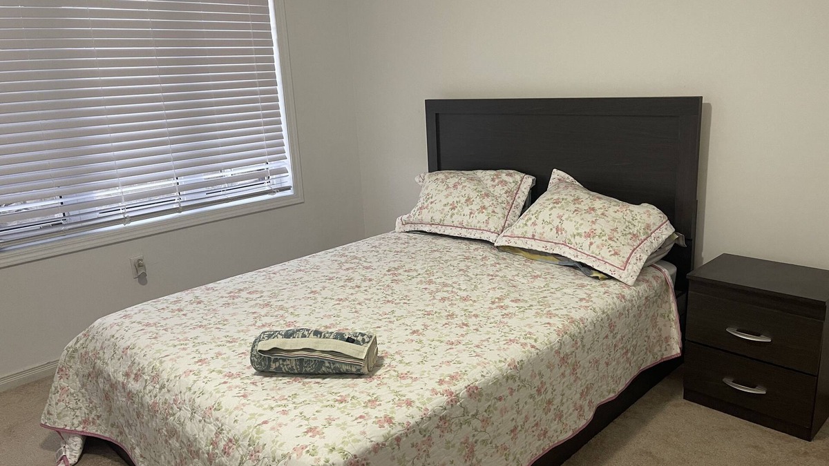 Durham Region House | Private Bedroom in Oshawa