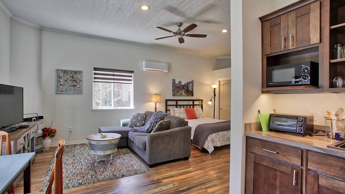 Rathdrum House | Private BNB on 5 quiet acres
