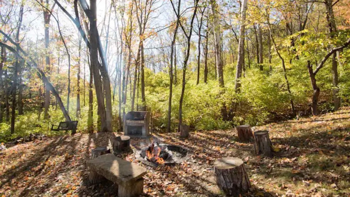 Mount Airy House | Private bungalow set in the forest