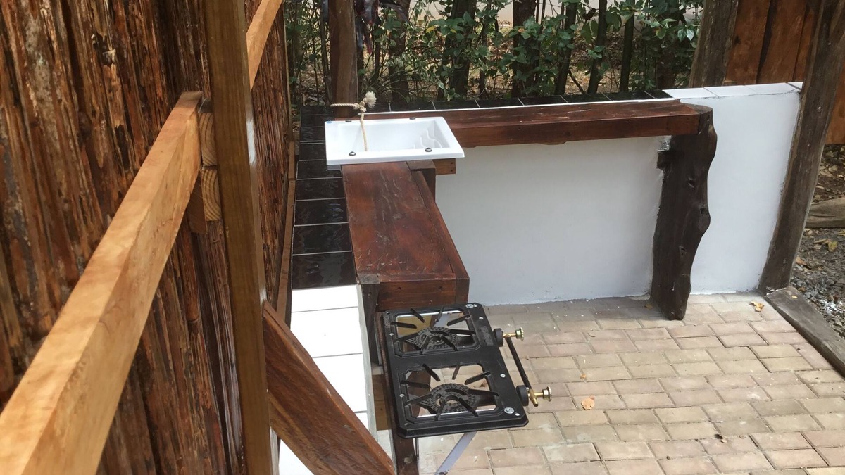 Santa Catalina Cabin | Private cabaña with bacic opporunity to cook