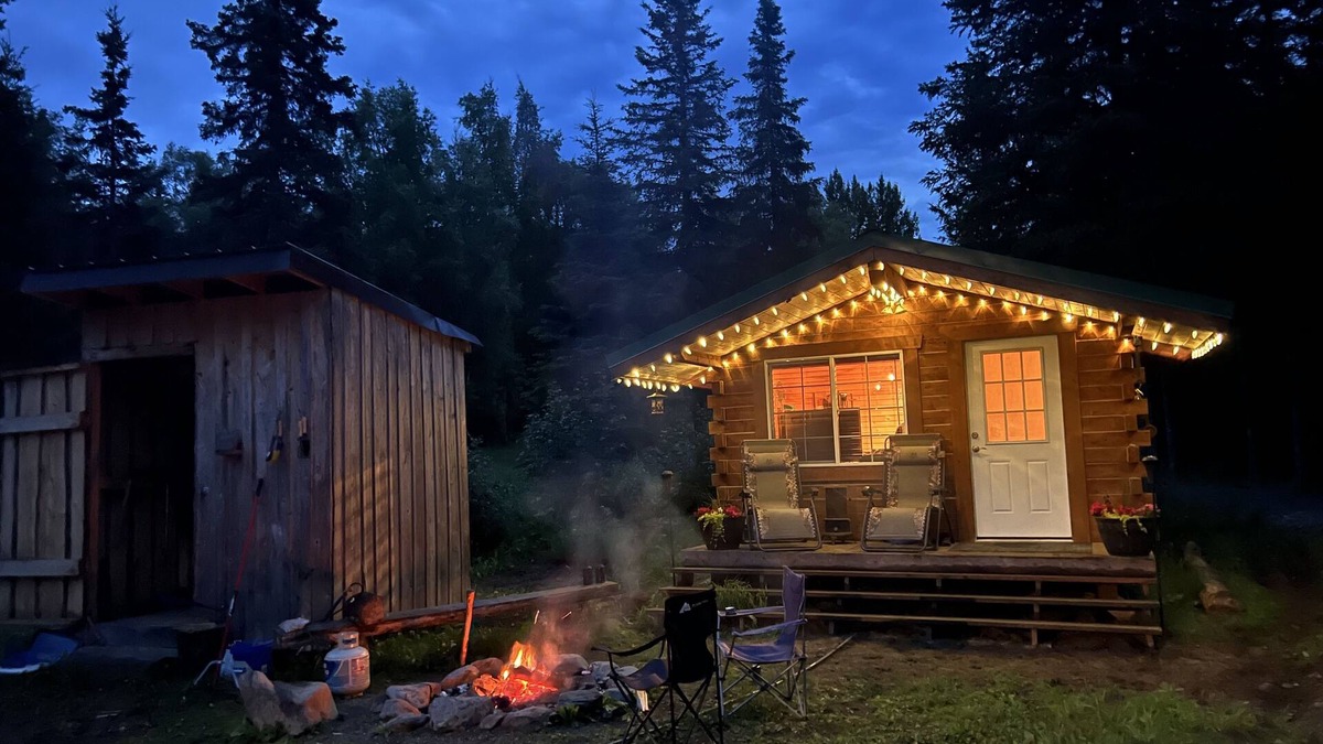 Kasilof Cabin | Private cabin, 5 minutes from the Kasilof Boat Launch! Includes some great food!