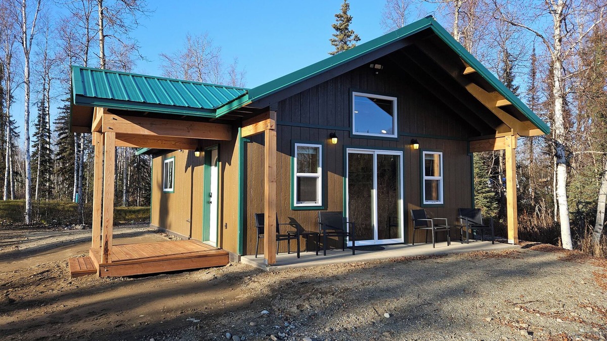 Willow Cabin | Private Cabin in the Heart of Willow Alaska