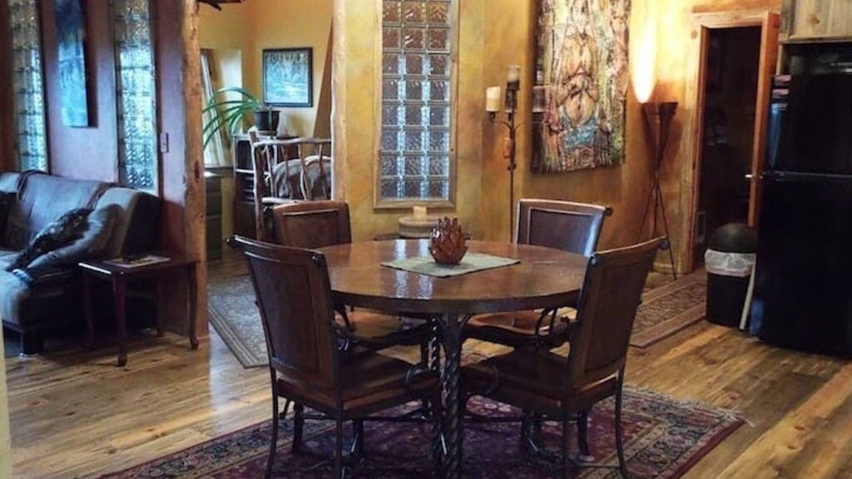 Sunriver Cabin | Private cabin on the river - 1 Bedroom