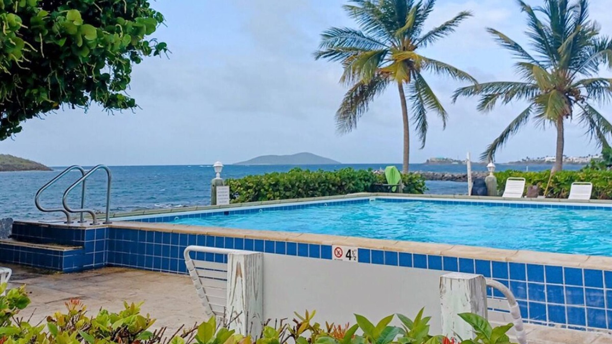 Testman Boat Rental | Private Caribbean Yacht