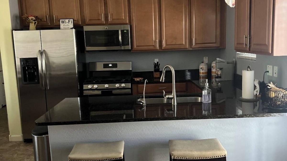 Emperor Estates House | Private Casita. 1 Bedroom, 1 Bath, Full Kitchen, dining. Living room.