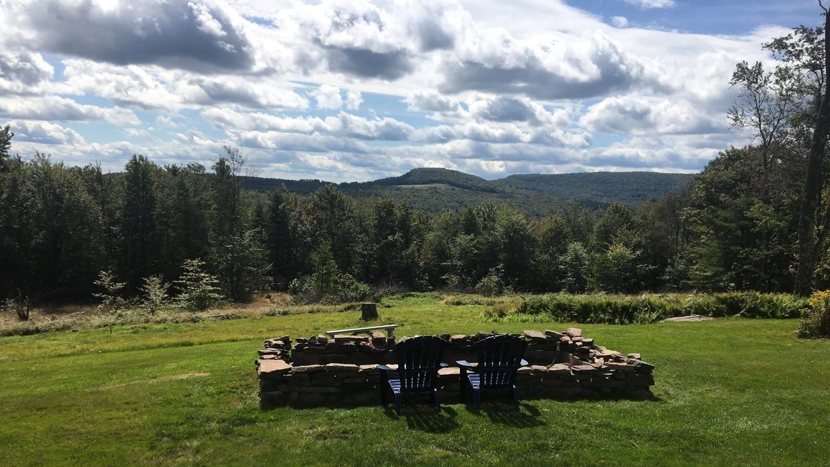 Town of Denning House | Private Catskill mountain getaway with great views just over 2 hours from NYC