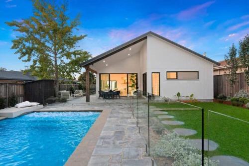 Long Jetty House | Private Coastal Oasis - Long Jetty