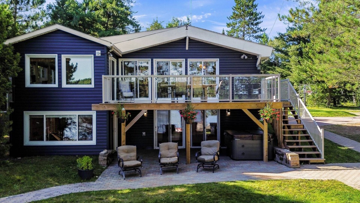 Garson Cottage | Private cottage that fits multiple families! Quiet lake, hot tub, sauna & beach
