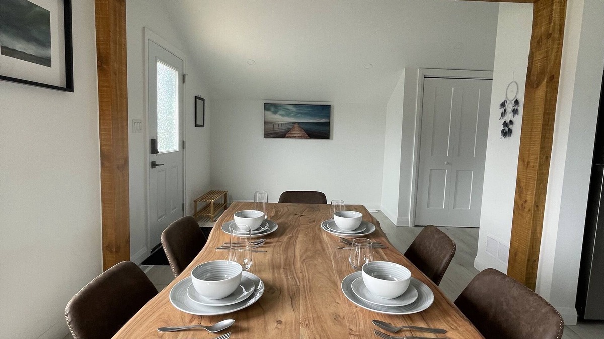 Port Burwell Cottage | Private Cottage Getaway @ Port Burwell