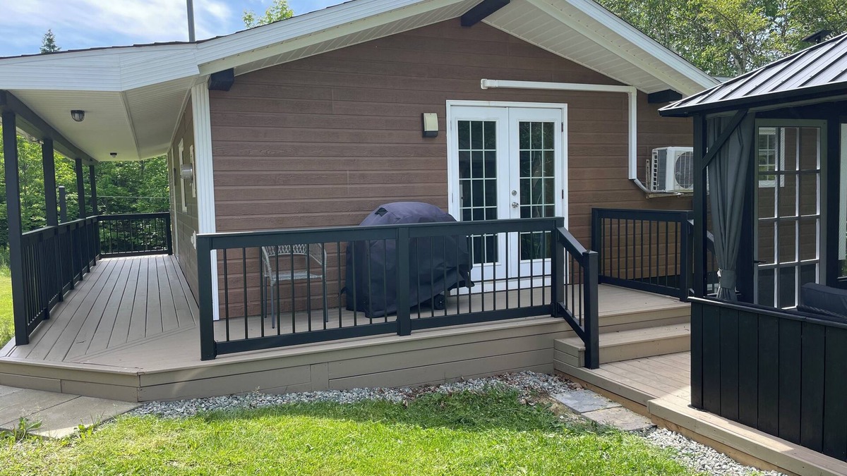 Cheticamp Cottage | Private Cottage near national park