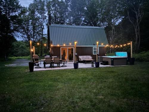 Thompson House | Private Cottage with Hot Tub in the Woods