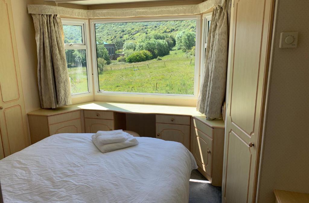 Rottingdean House | Private Countryside Holiday Cabin 10 mins from Brighton