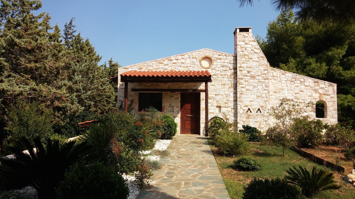 Kropia Villa | Private Countryside Villa near Athens Airport, Greece