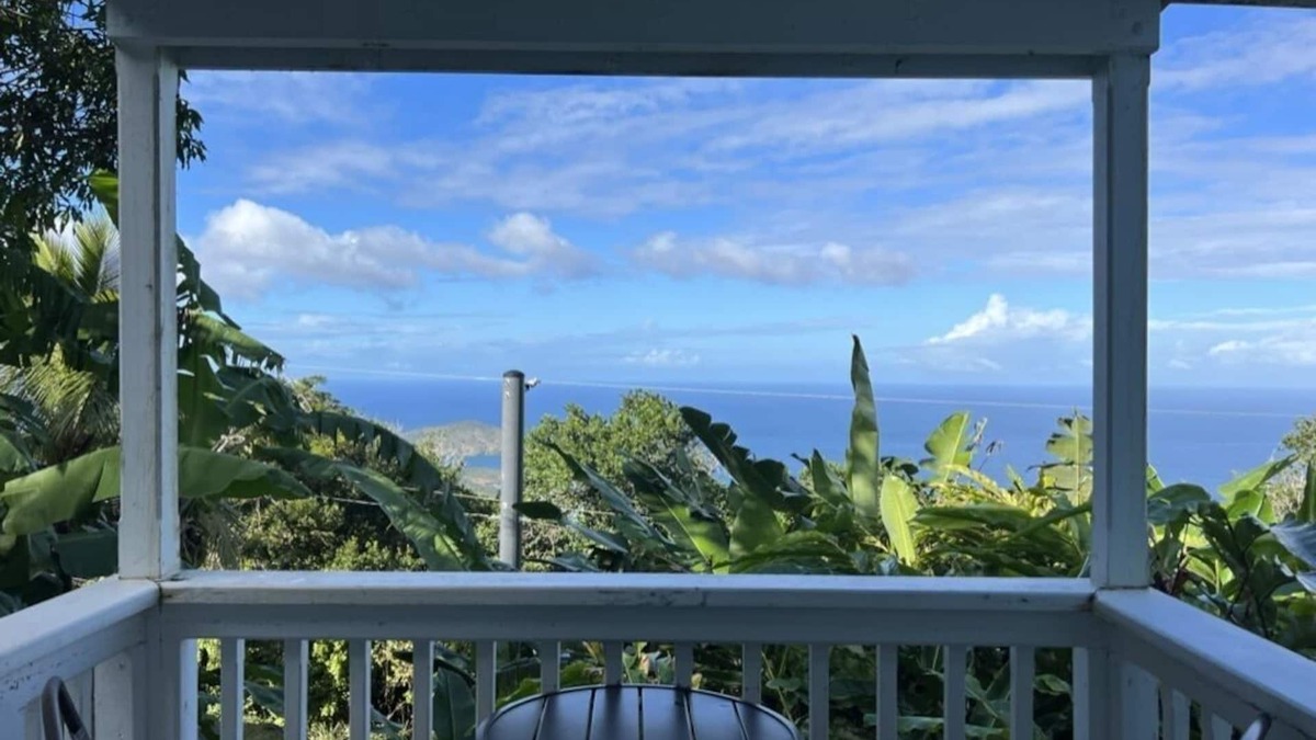 Estate Dorothea Cottage | Private Cozy Cottage on the Northside.