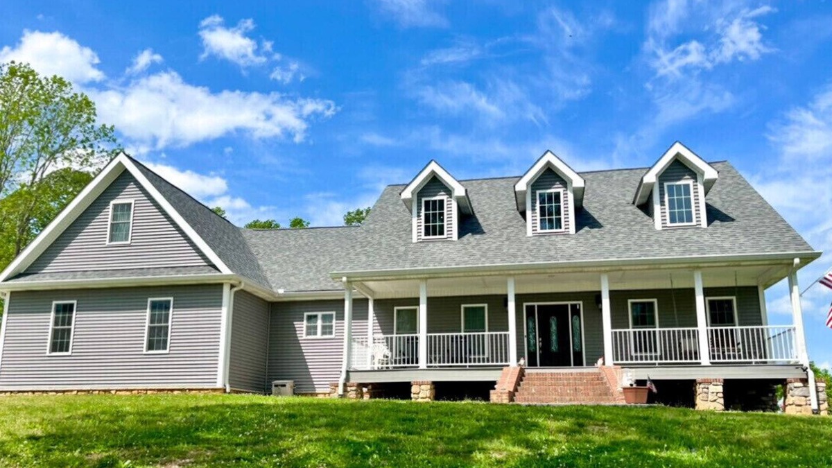 Celina House | Private & Cozy Home, Close to Lake
