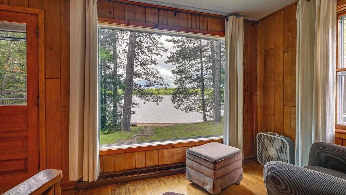 Mercer Cabin | Private Dock + Screened Porch: Echo Lake Cabin
