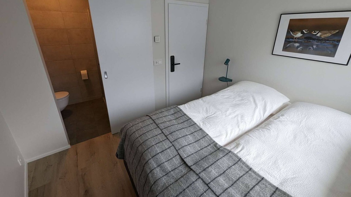 Isafjordur House | Private Double with Bathroom @ The Ísafjörður inn