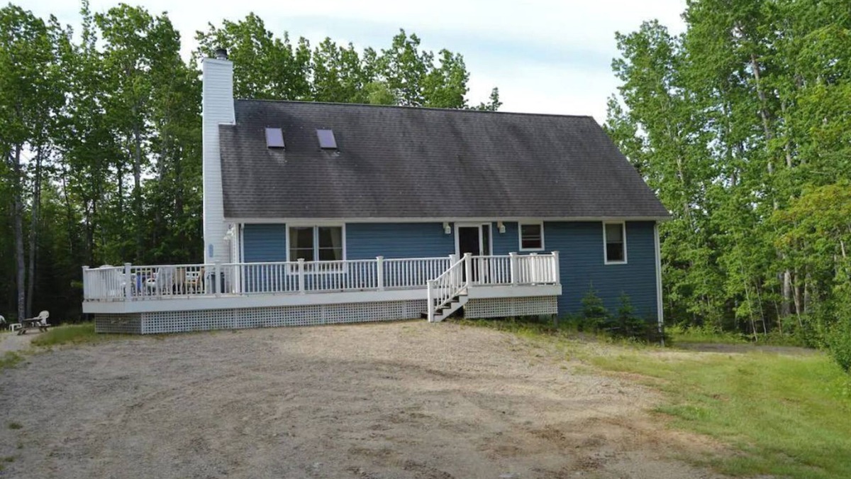 Columbia Falls House | Private Downeast Home in the woods