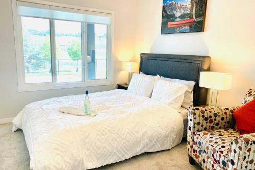 Keith Apartment | Private Entire Waterfront Guest Suite, close to Banff, Canmore & Kananaskis