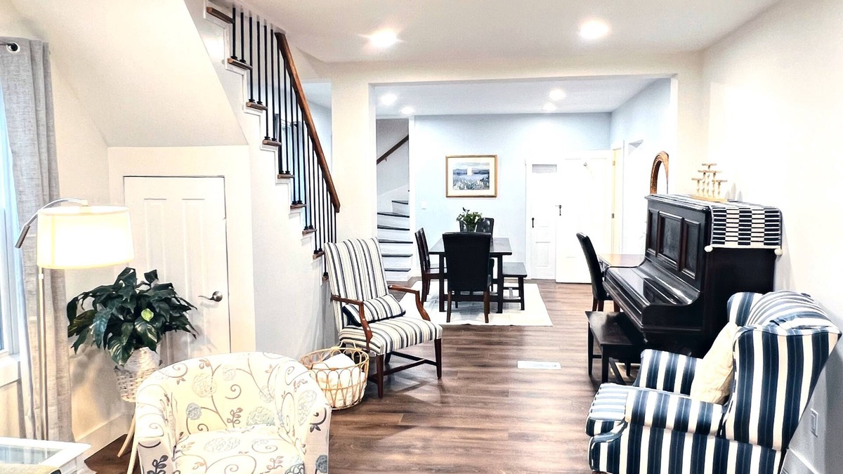 Howard House | Private, family-friendly, home close to Penn State and Bald Eagle State Park.