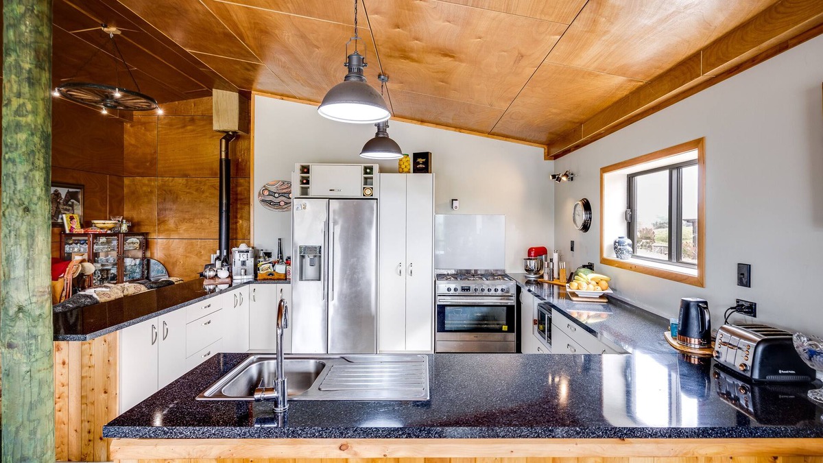 Waipawa Bed & Breakfast | Private farm stay 2 minutes to Waipawa
