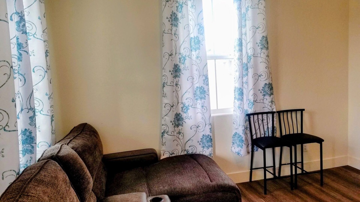 Visalia House | Private Guest Suite