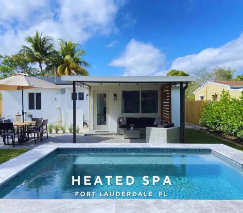 South Middle River House | Private Heated Plunge Pool Spa and Secluded Patio - Fort Lauderdale