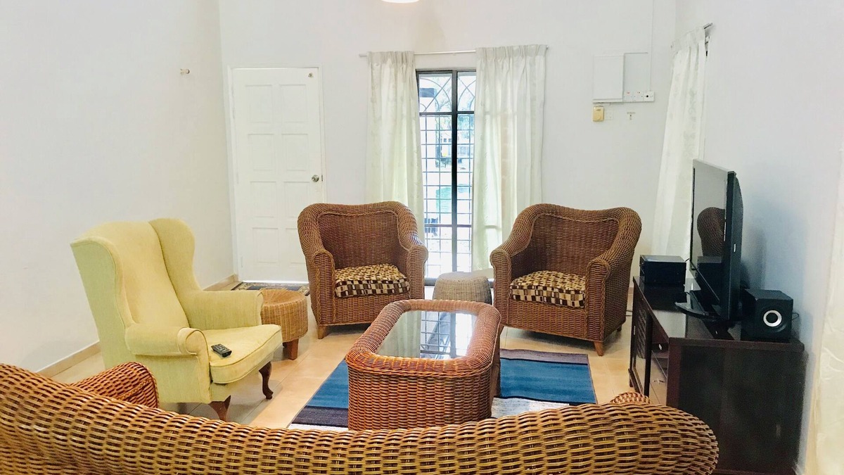 Alor Gajah Villa | private heaven pool villa a'samosa resort