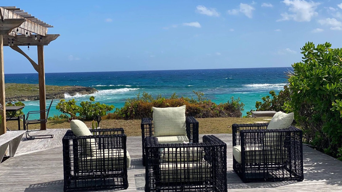 Long Island Villa | Private Home on Amazing Beach! 22 Steps to Beach!