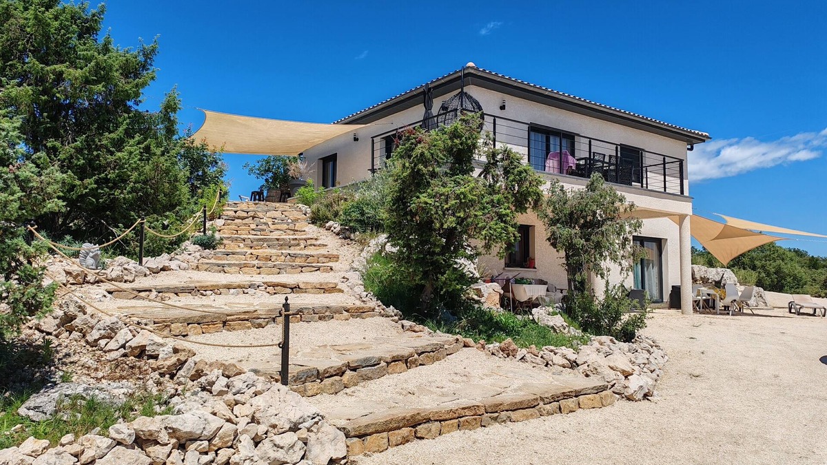 Lagorce House | Private house with jacuzzi
