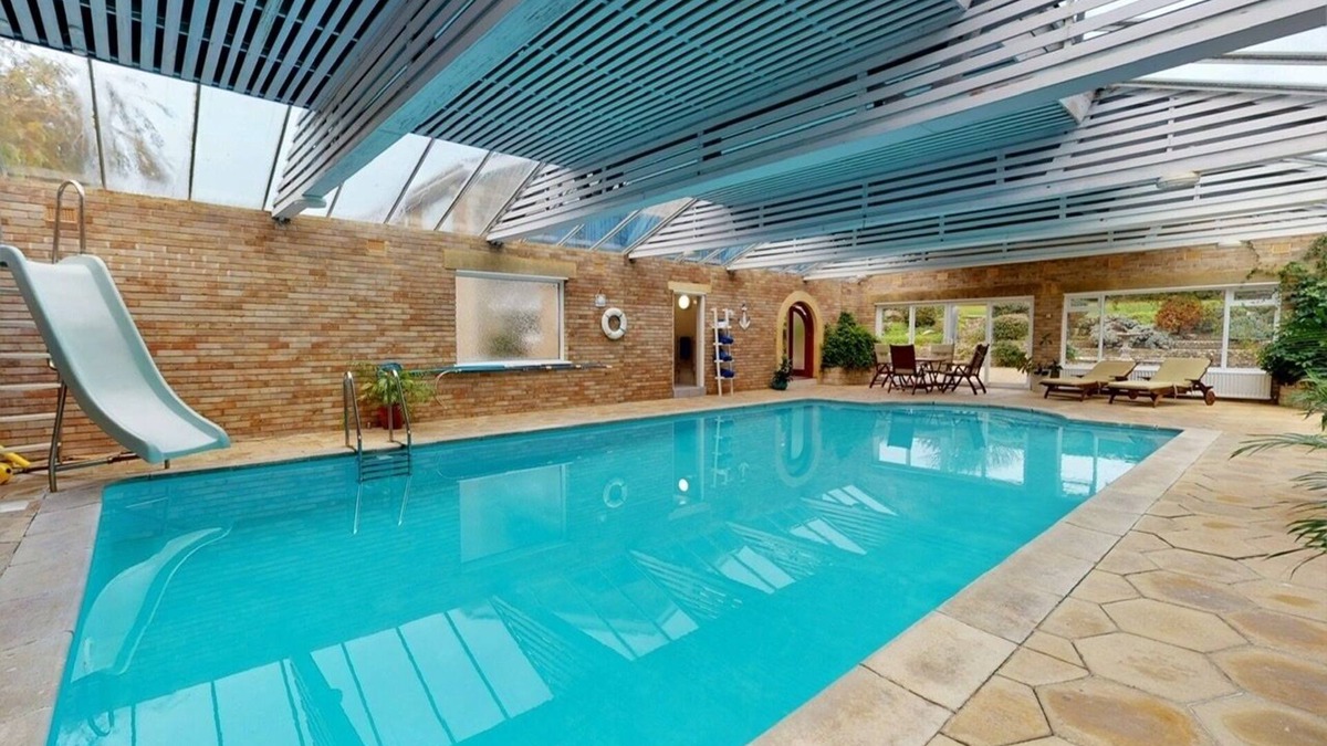 Swanage Apartment | Private indoor heated pool, sauna + snooker room next to Jurassic. Coastal Path