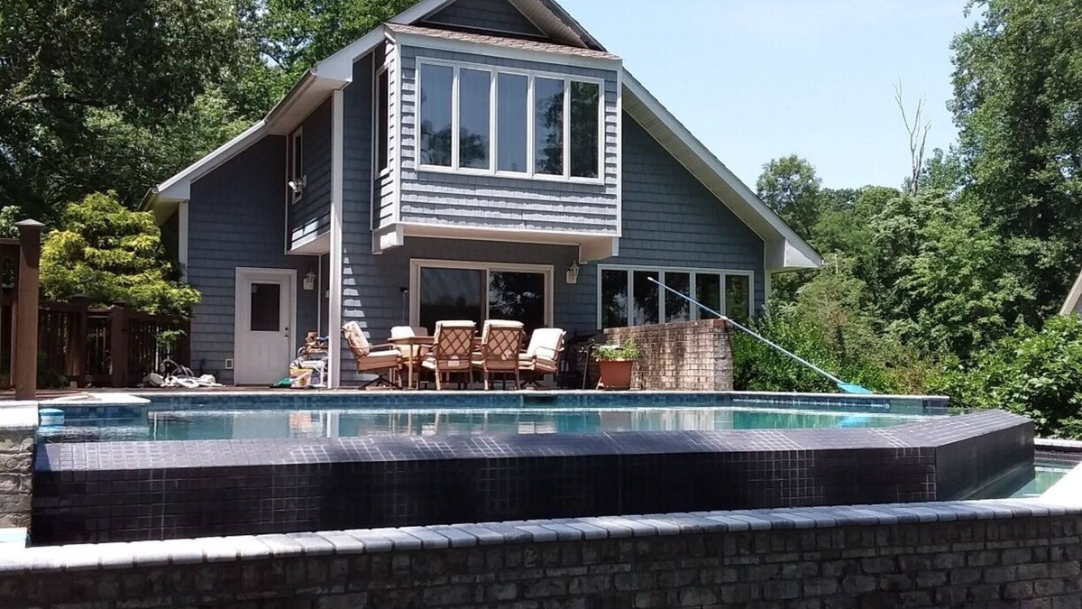 Reedville House | Private infinity pool, plus your own dock, kayaks, and bikes on the waterfront!