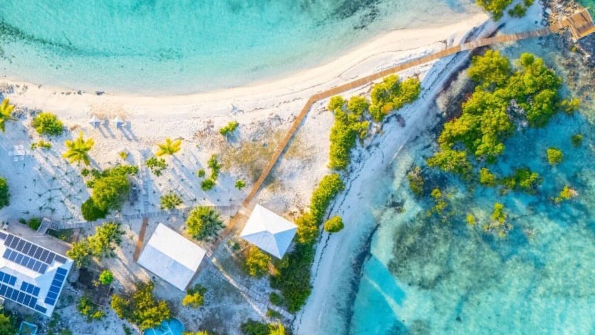 Calvin Hill House | Private Island in the Bahamas - Paradise!