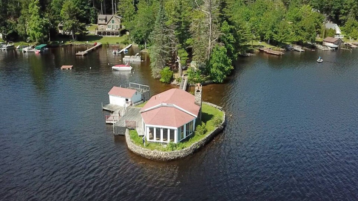 Otis Cottage | Private Island - Largest Fresh Water Reservoir in Mass.
