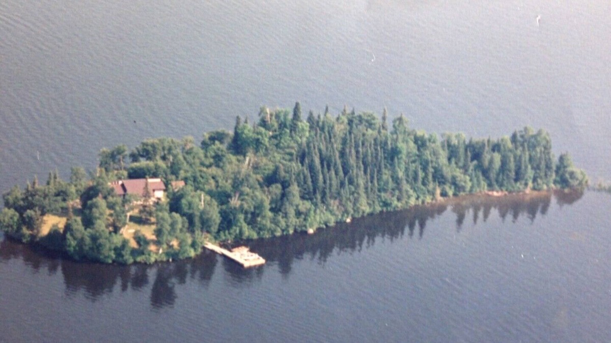 Kenora Cottage | PRIVATE ISLAND LOTW Kenora