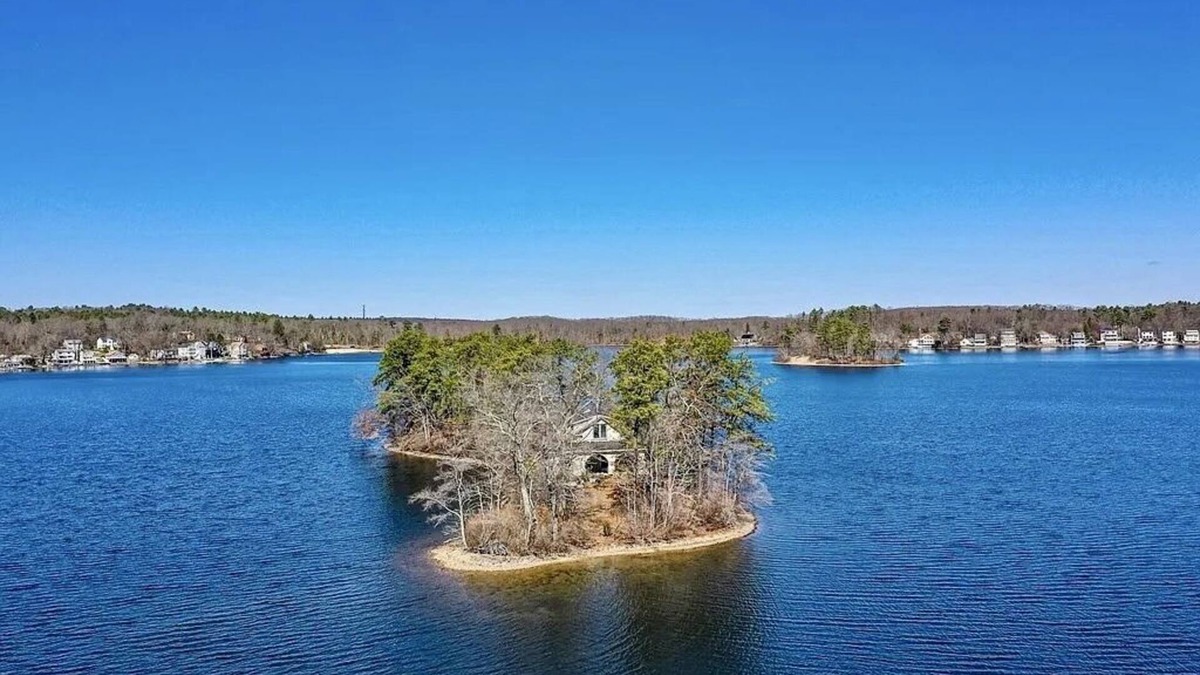 Lake Pearl Cottage | Private Island Retreat on Lake Pearl