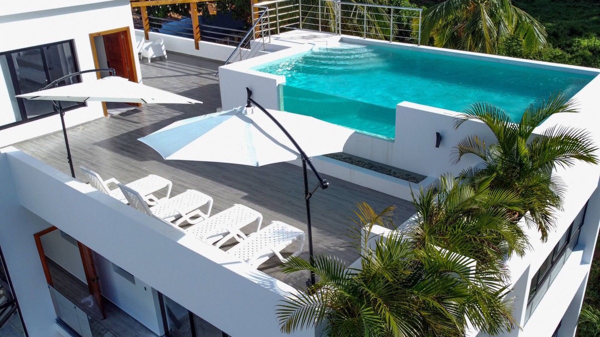 La Ceiba House | PRIVATE JACUZZI WITH TROPICAL PATIO 1C