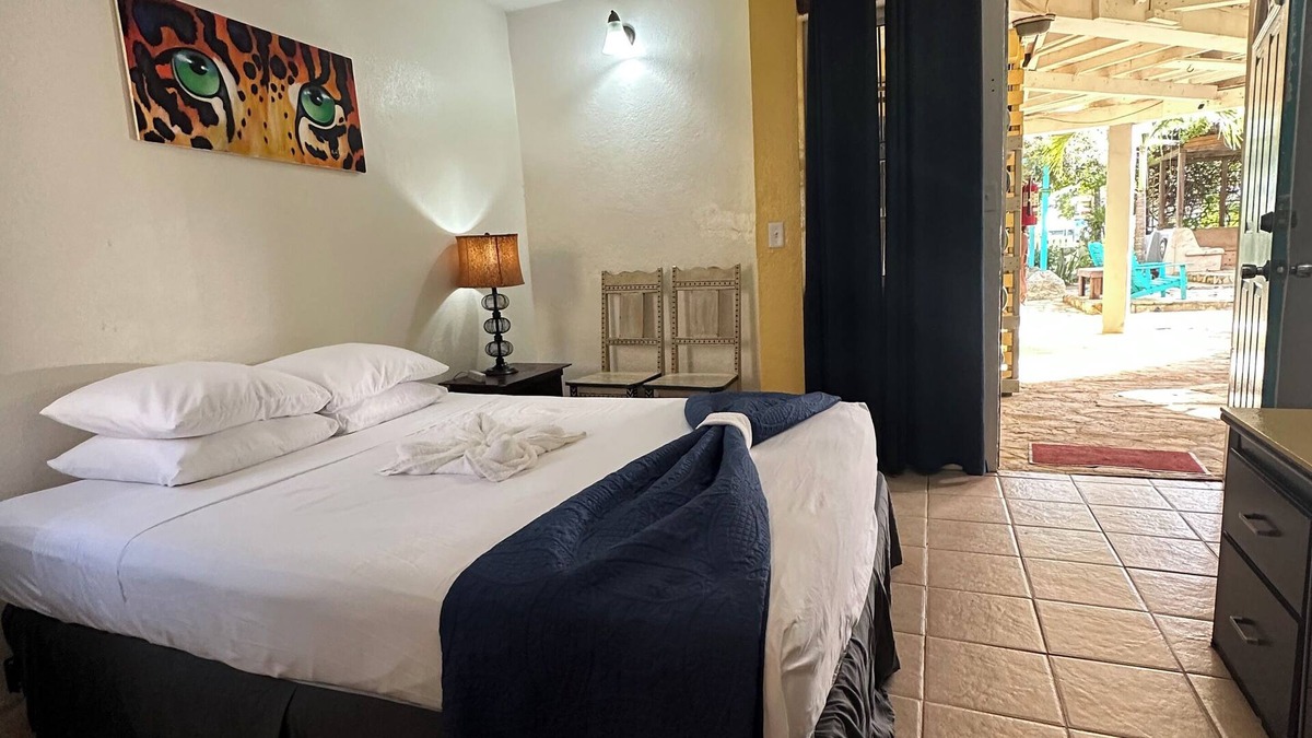 Hopkins Hotel | Private Jaguar Room w/AC - All Seasons Belize