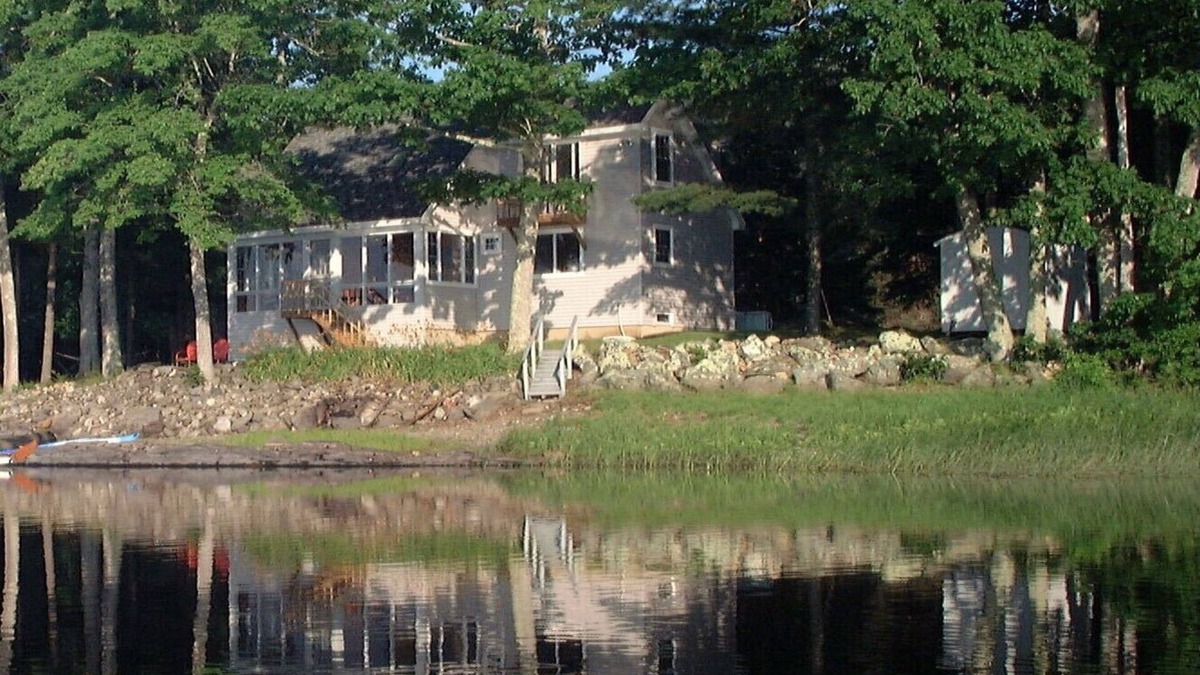 Union House | Private Lakefront Home In Midcoast Maine Area Village, Near Camden, Me.