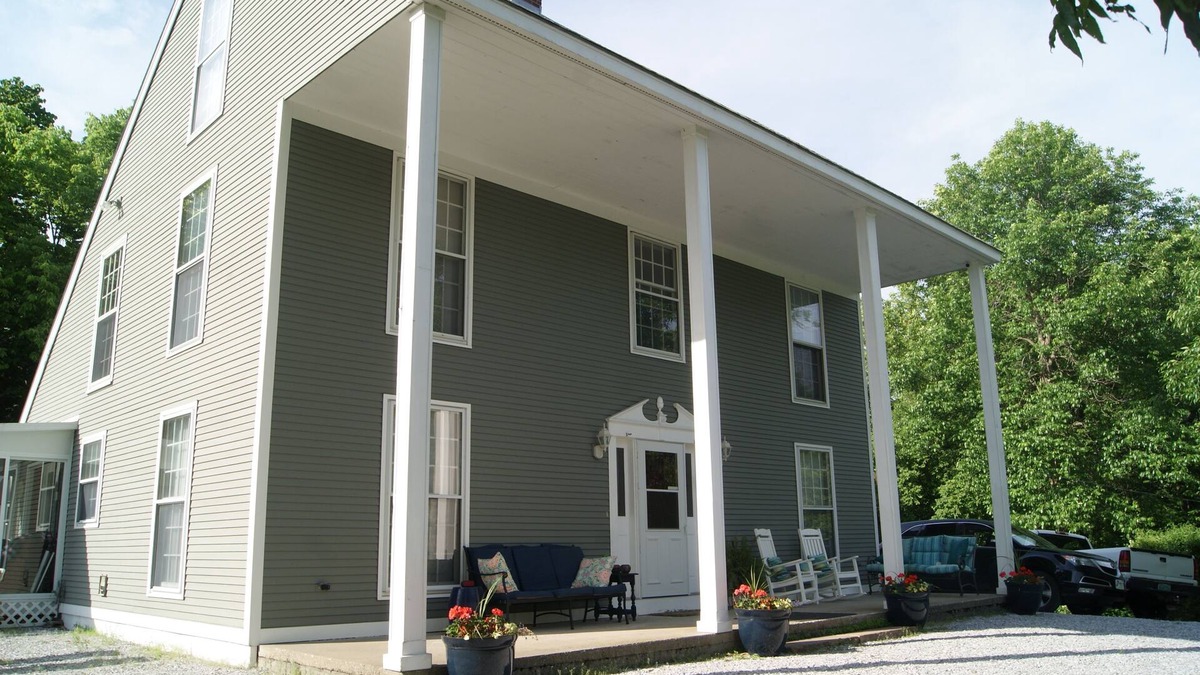 Swanton House | Private Lakefront Retreat With Mt. Views On 10 Acres With Scenic Walking Trails