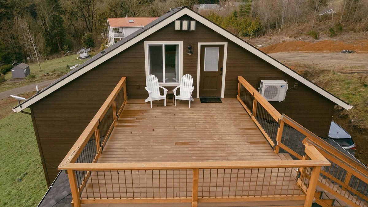 Woodland Apartment | Private Loft Apartment with a deck and beautiful view!