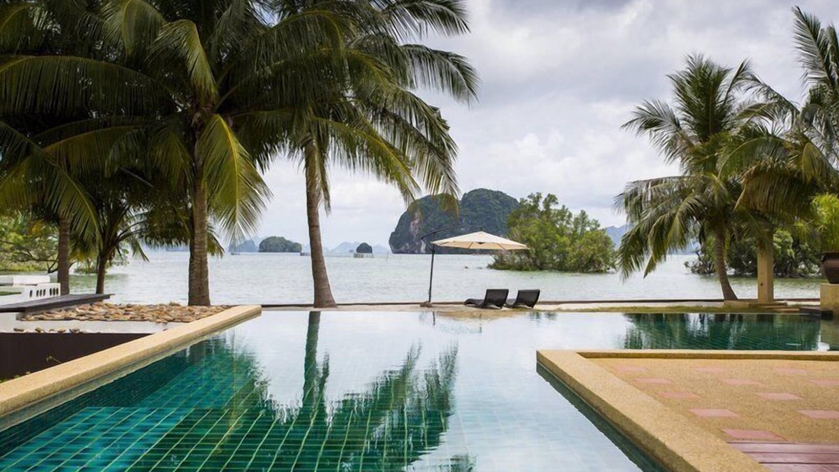 Ban Thalane Villa | Private Luxury Beachfront Villa
