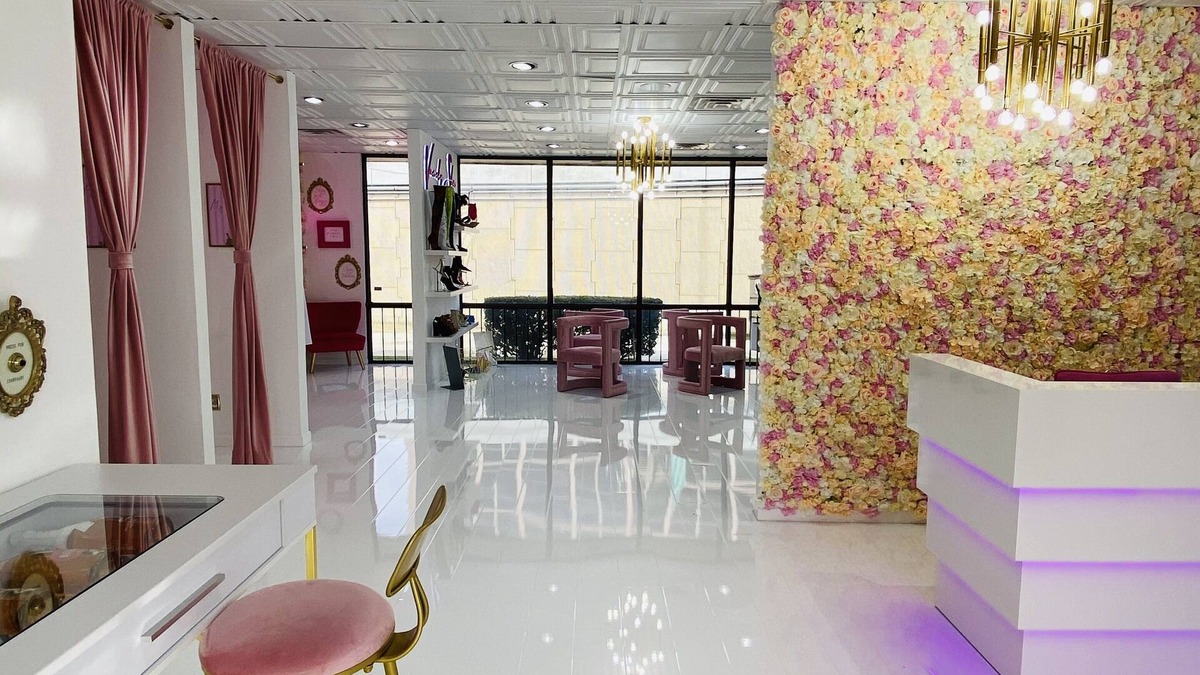 Far North Dallas Apartment | Private Luxury Boutique Space
