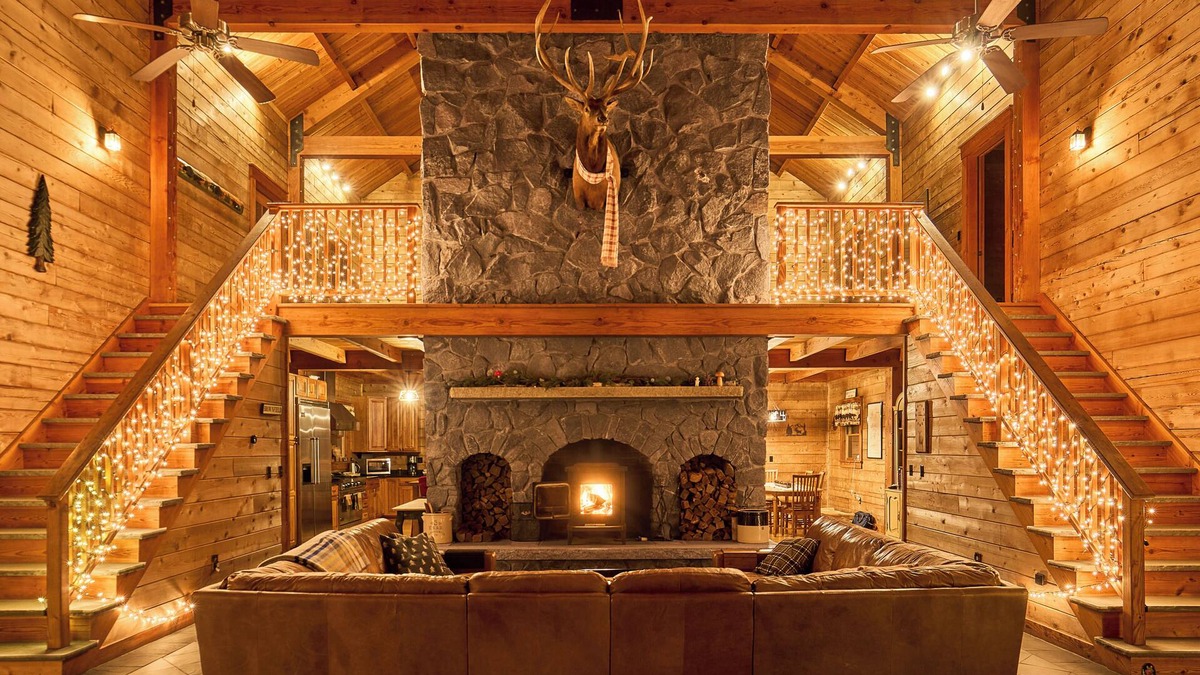 Brownfield Cabin | Private Luxury Cabin Deep in Nature. 175 Acres. Near Fryeburg, Bridgeton, Conway
