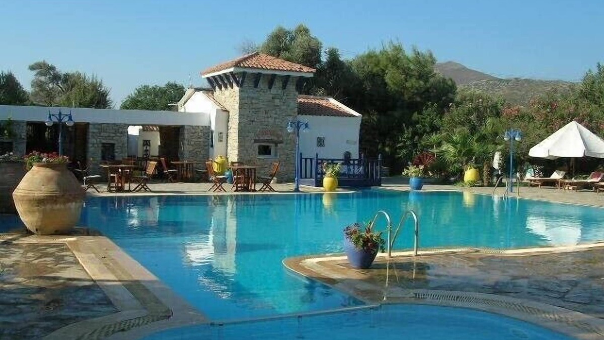 Datca City Center Villa | Private Mediterranean Villa - stylish and spacious with gardens and pool