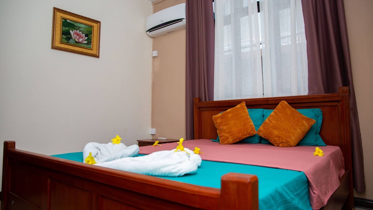 Calebasses Apartment | Private, modern 2 Bedrooms Apartment (perfect for 4 persons)
