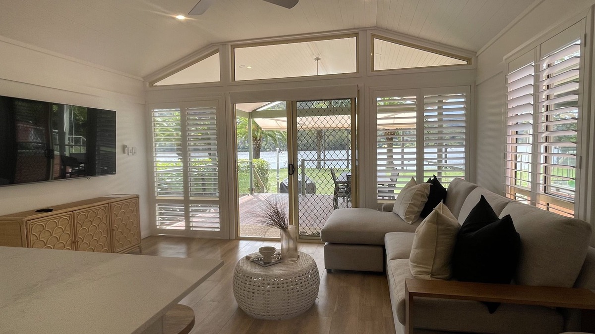 Wisemans Ferry Cabin | Private modern waterfront cabin - Hawkesbury River