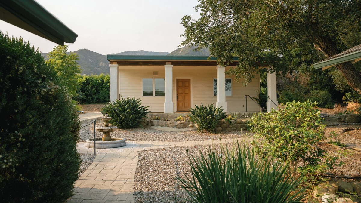 Cielito House | Private Montecito Orchard Guesthouse Hot Tub + Ocean View